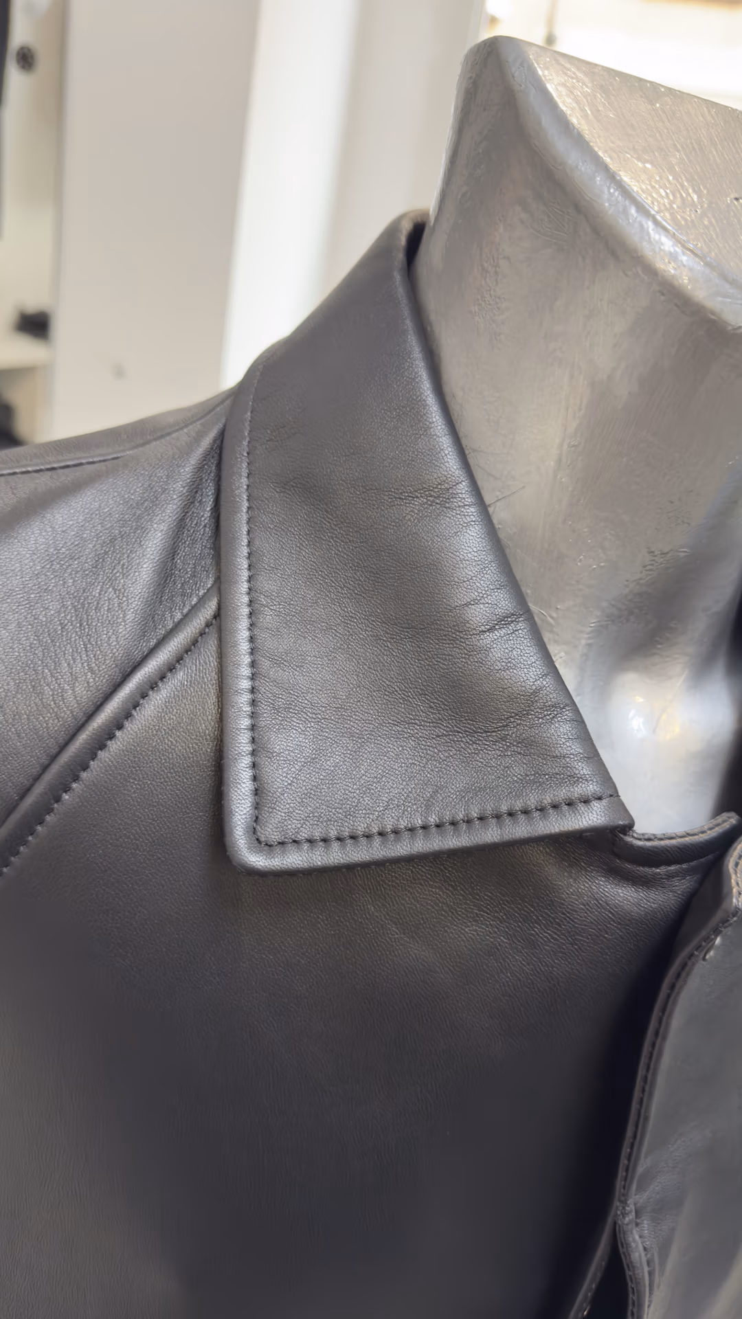 Made in Italy | Pattern, Prototype & Sample by Fashion Manufacturer in Milan This garment was developed at Kaleem A. Iverson Fashion Studio, an independent fashion manufacturer based in Milan, Italy. From initial sketch to final prototype, we provided pattern making, sample creation, and technical refinement, embodying the precision and elegance of Made in Italy craftsmanship. Keywords: Made in Italy fashion, Milan fashion manufacturer, custom garment development, Italian sample maker, fashion production studio
